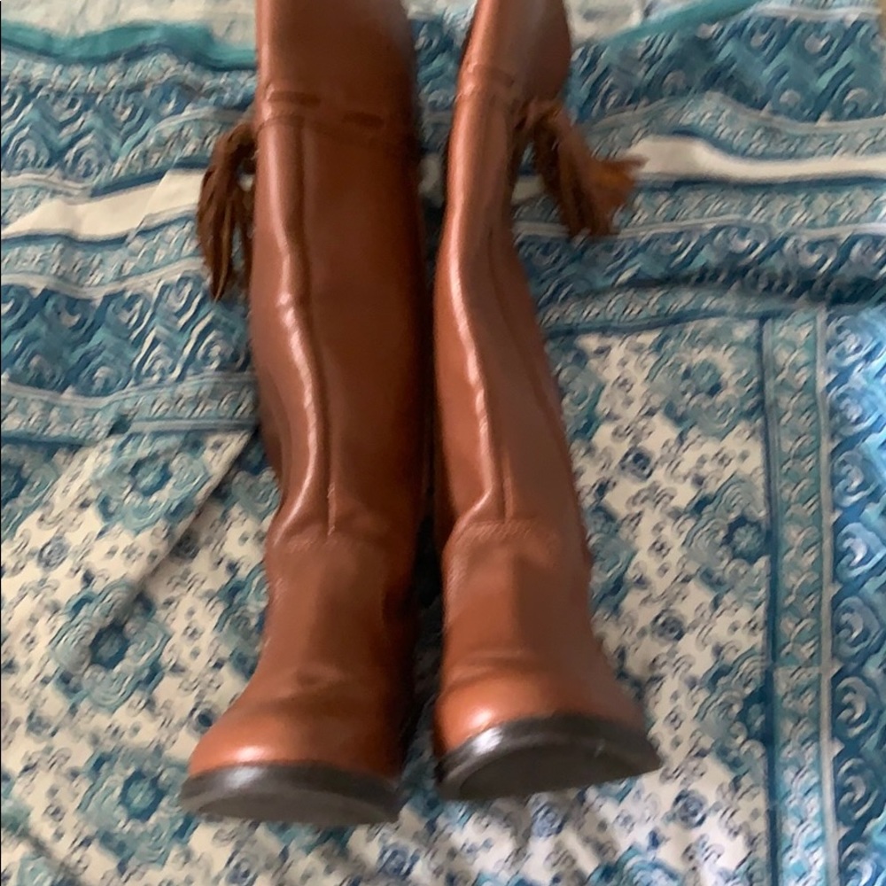 Girls knee high brown boots